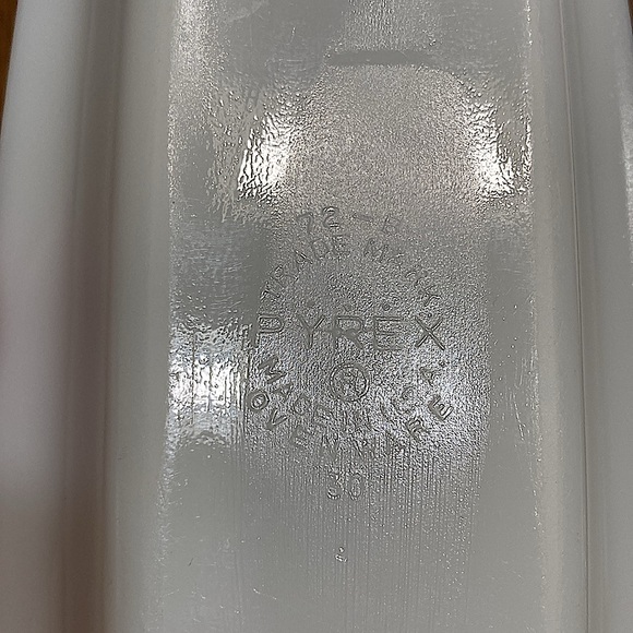 Pyrex Butter Dish Bottom Replaceement - Picture 4 of 4
